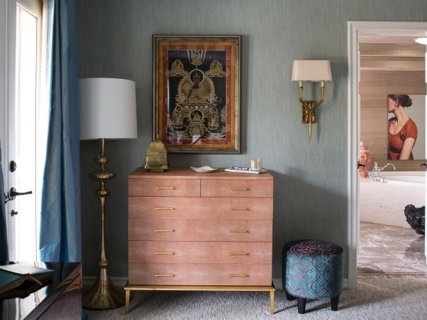 Bedroom Boasts Global Accessories